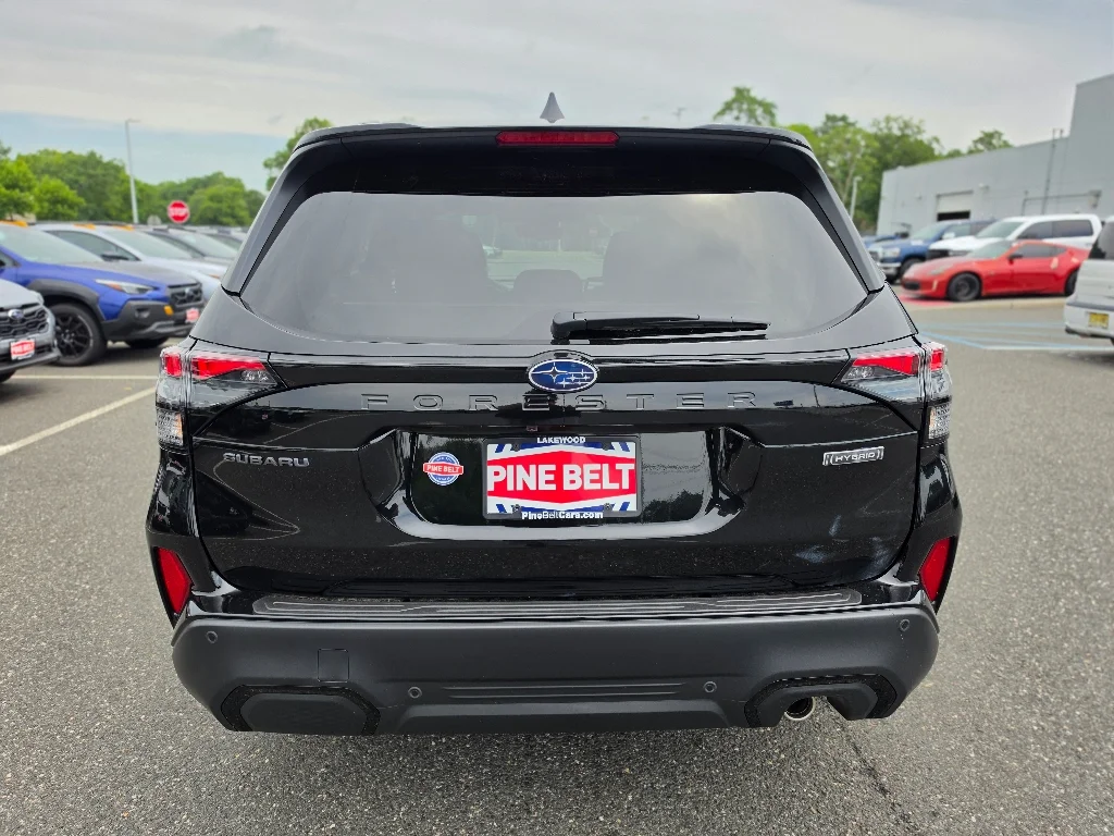 New 2026 CRYSTAL BLACK SILICA Subaru Touring Hybrid image 12