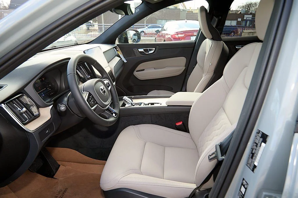 New 2026 Vapour Grey Volvo Core image 14