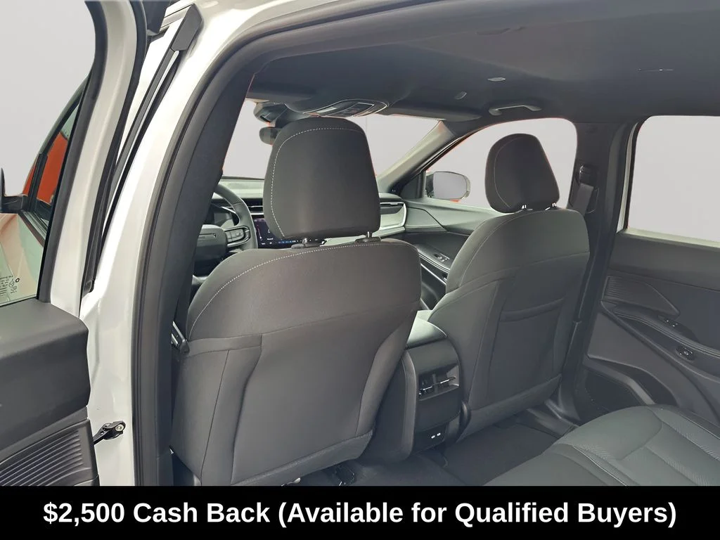 New 2026 Bright White Clear-Coat Exterior Paint Jeep Laredo image 19