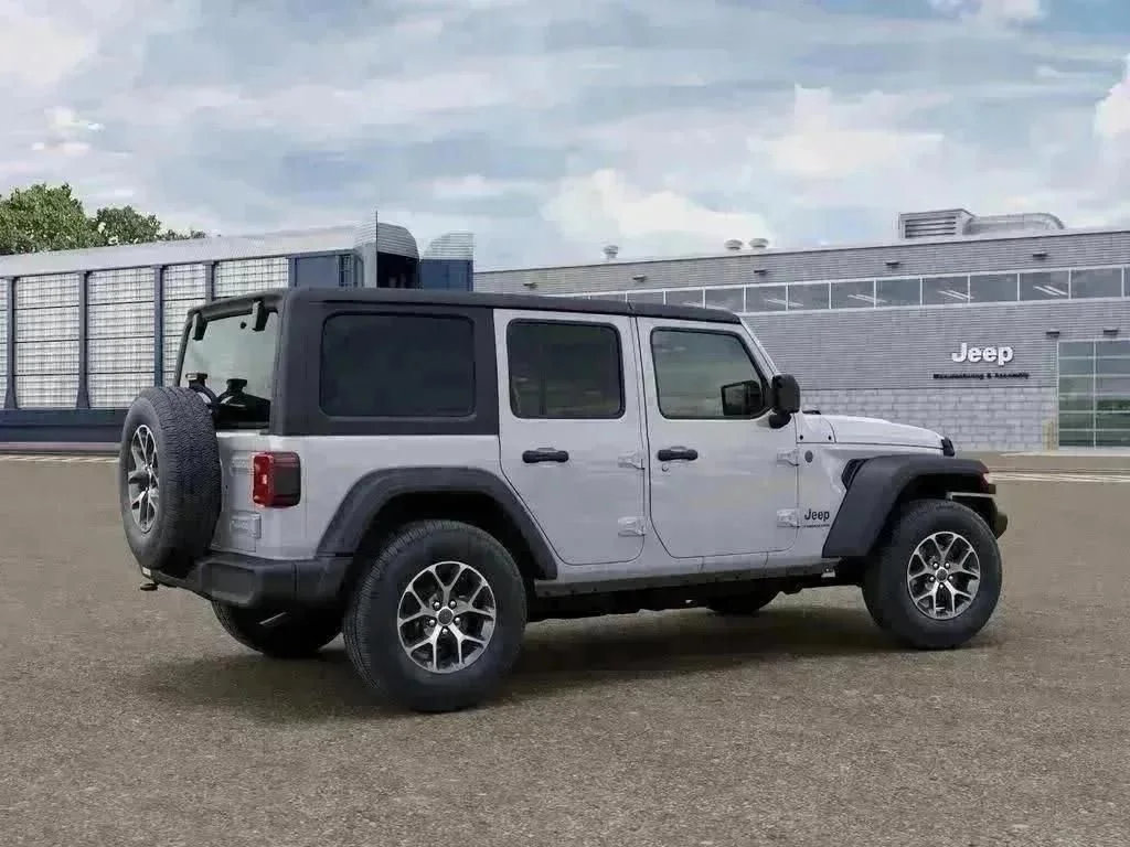 New 2026 Bright White Clear-Coat Exterior Paint Jeep Sport S image 2