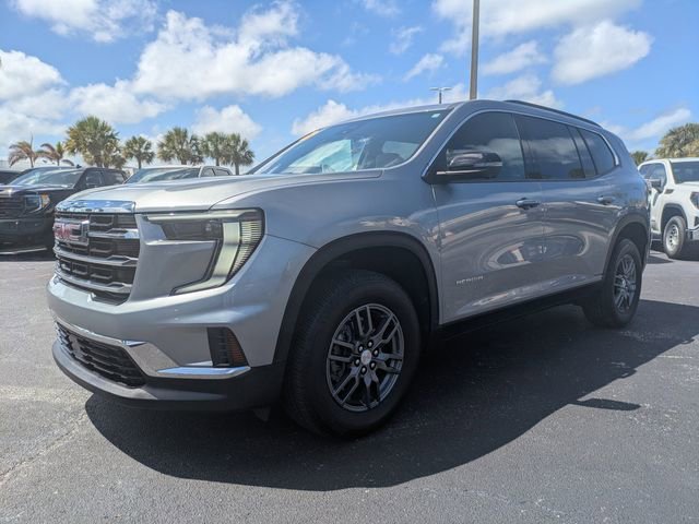 Used 2025 Sterling Metallic GMC Elevation image 8