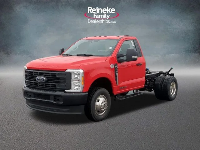 2026 Ford F-350 Super Duty Chassis Cab XL