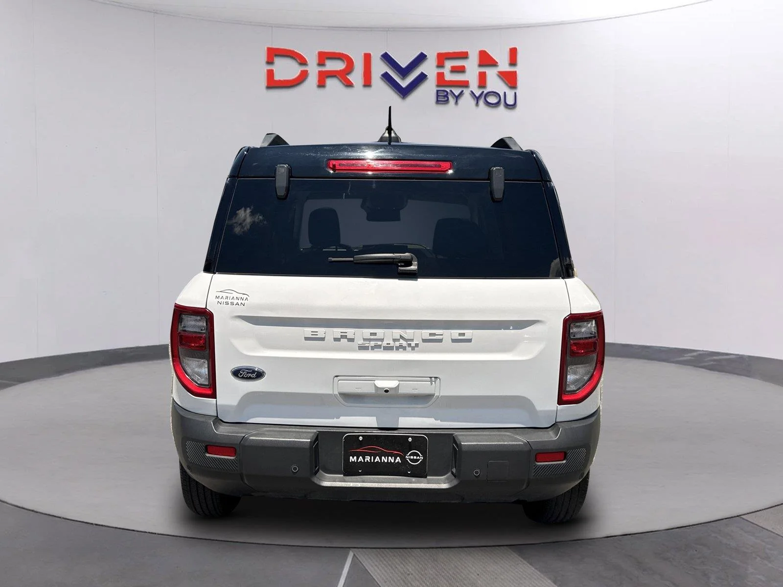 Used 2025 Oxford White Ford Outer Banks image 4