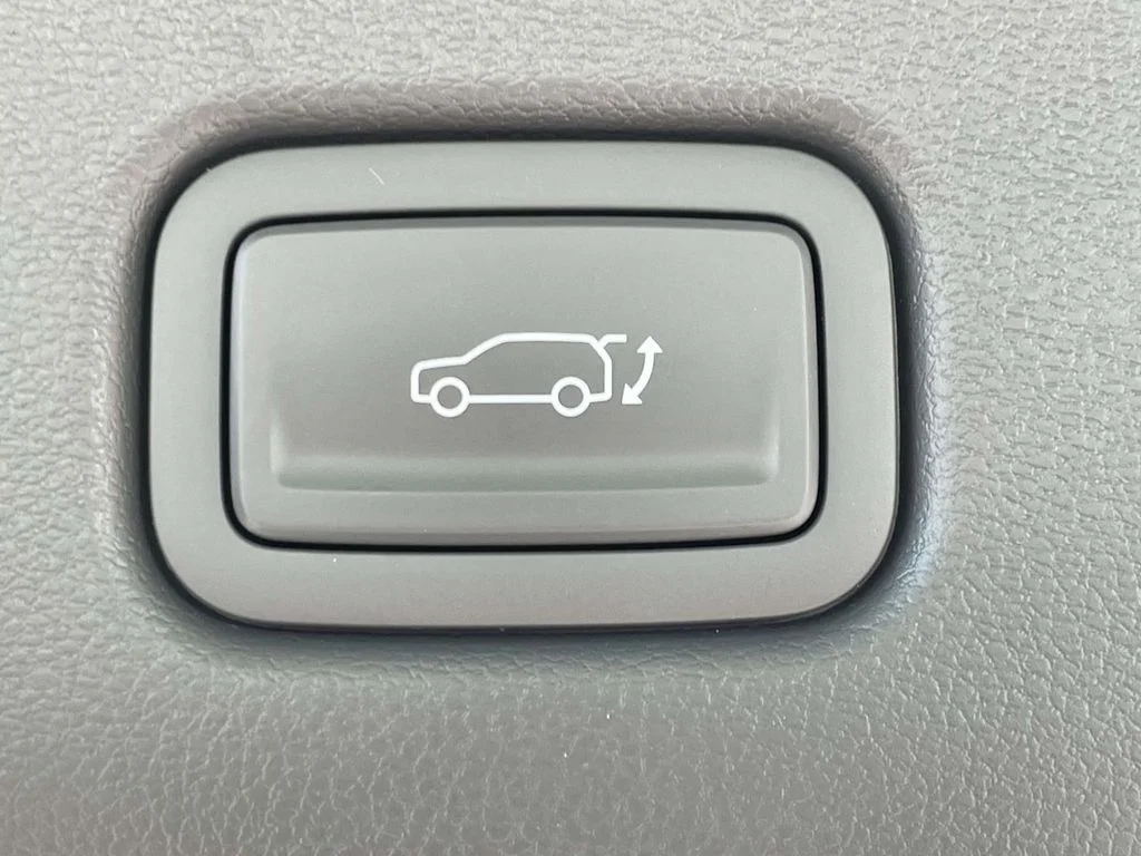 New 2026 Gray Hyundai Limited image 9