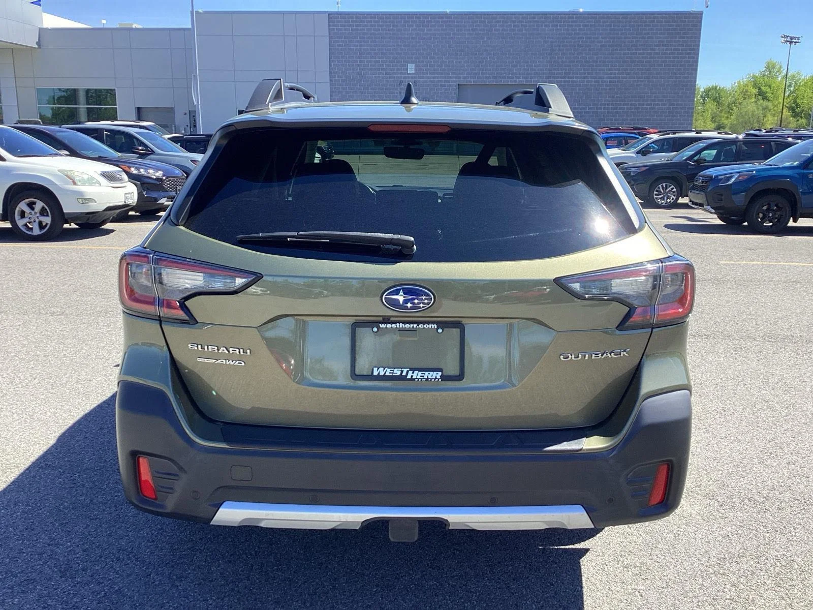 Used 2021 Brilliant Bronze Metallic Subaru Limited image 6