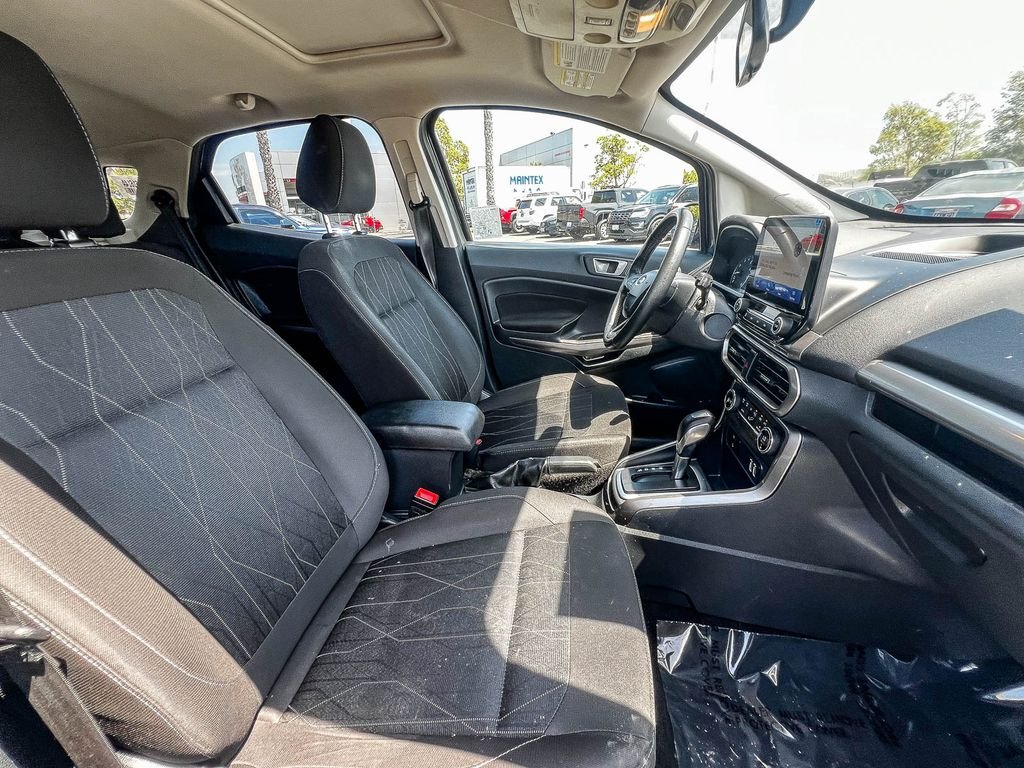 Used 2020 Gray Ford SE image 15