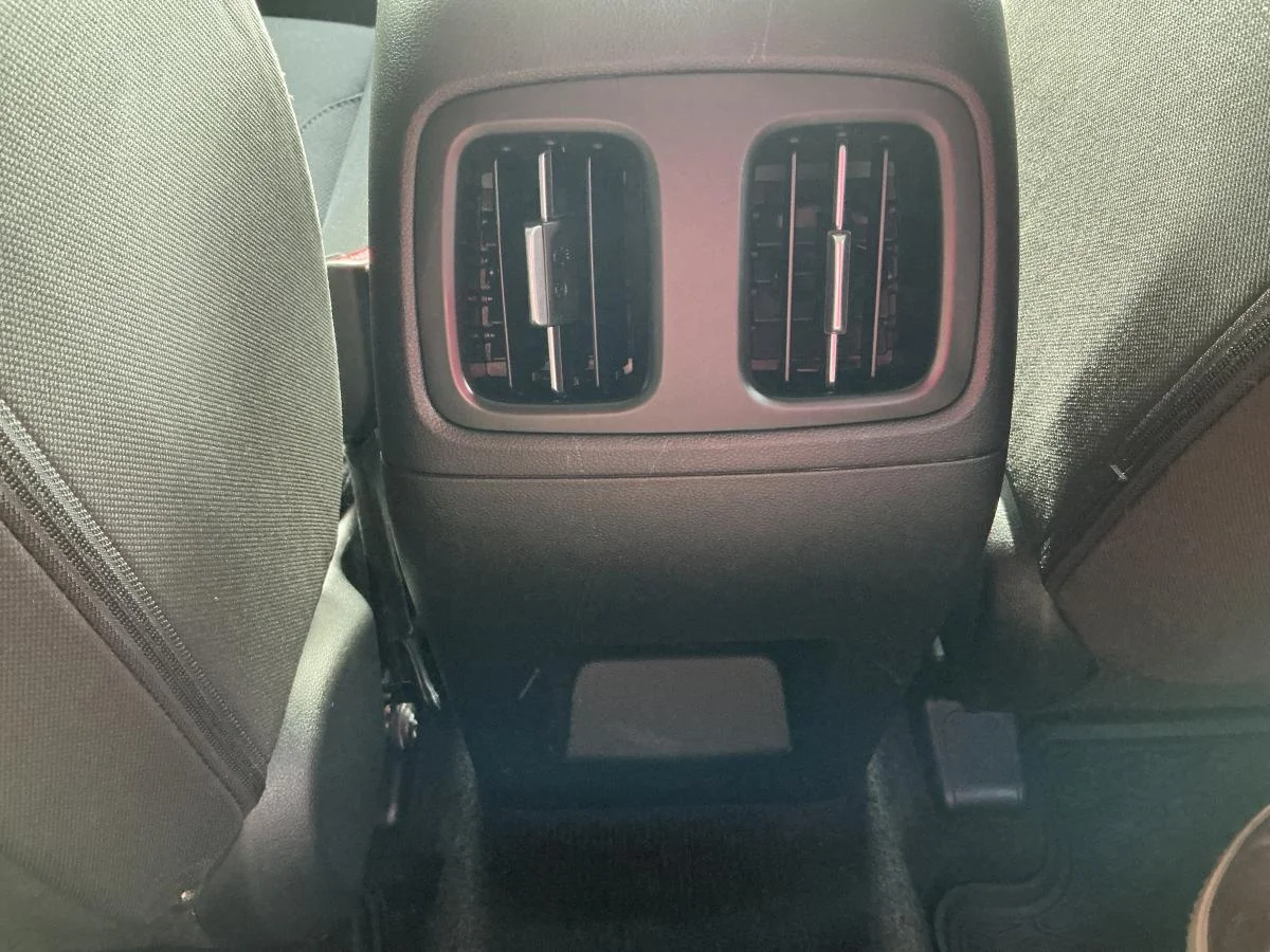 Used 2022 Red Hyundai Preferred image 37