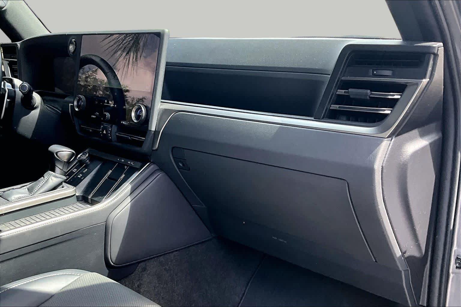 Used 2025 Nebula Gray Pearl Lexus Premium image 18