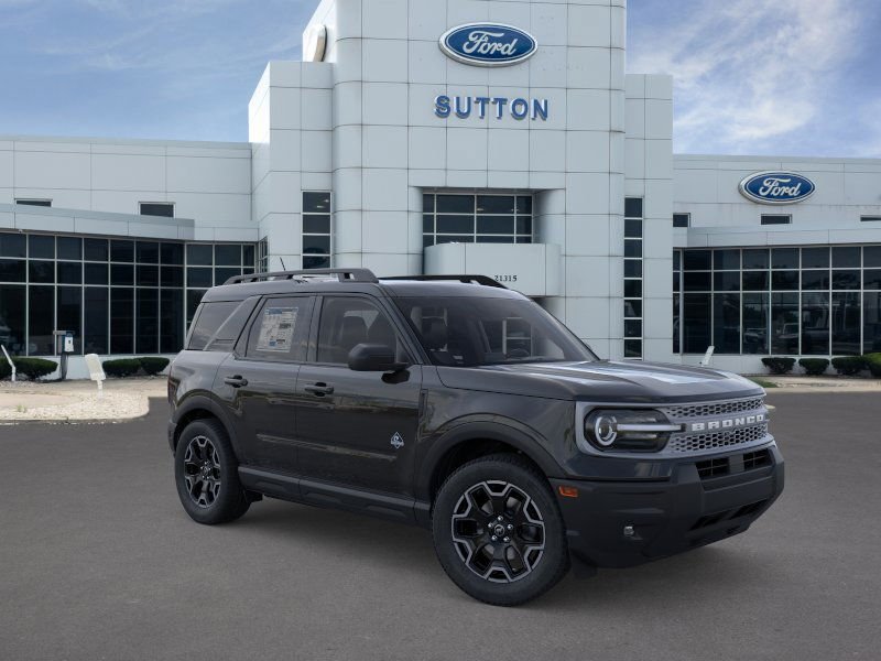 New 2025 Shadow Black Ford Outer Banks® image 30