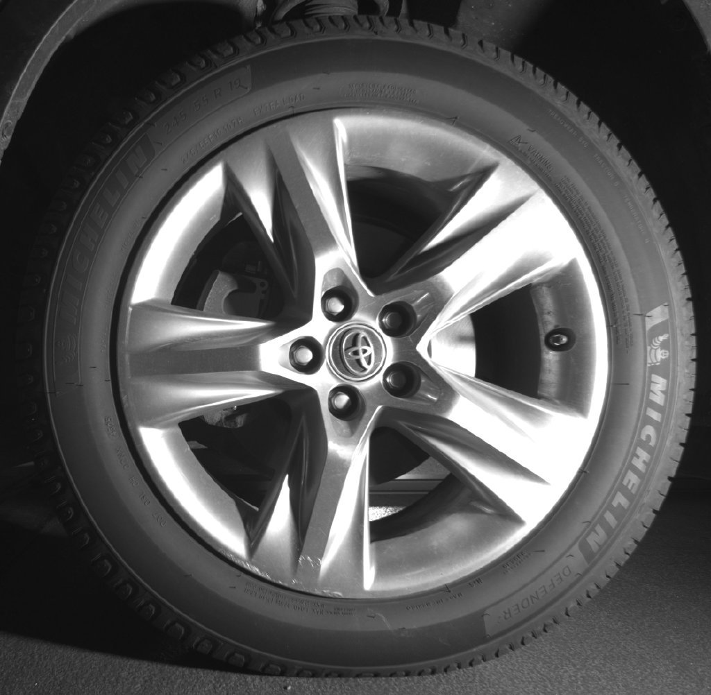 Used 2018 Gray Toyota Limited image 9
