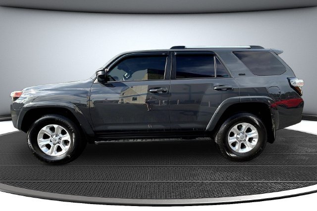 Used 2024  Toyota SR5 image 8