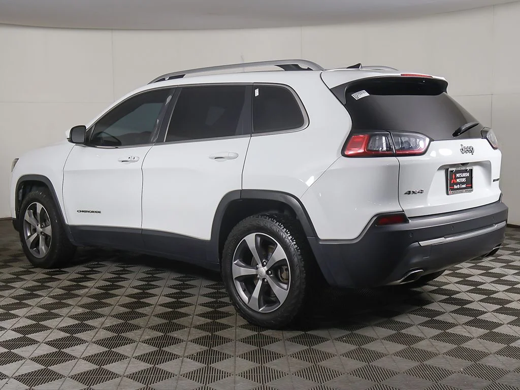 Used 2020 White Jeep Limited image 9