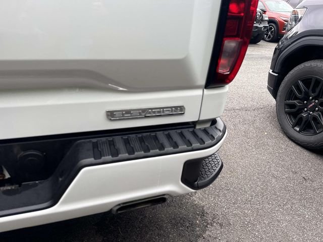Used 2023 Summit White GMC Elevation image 7