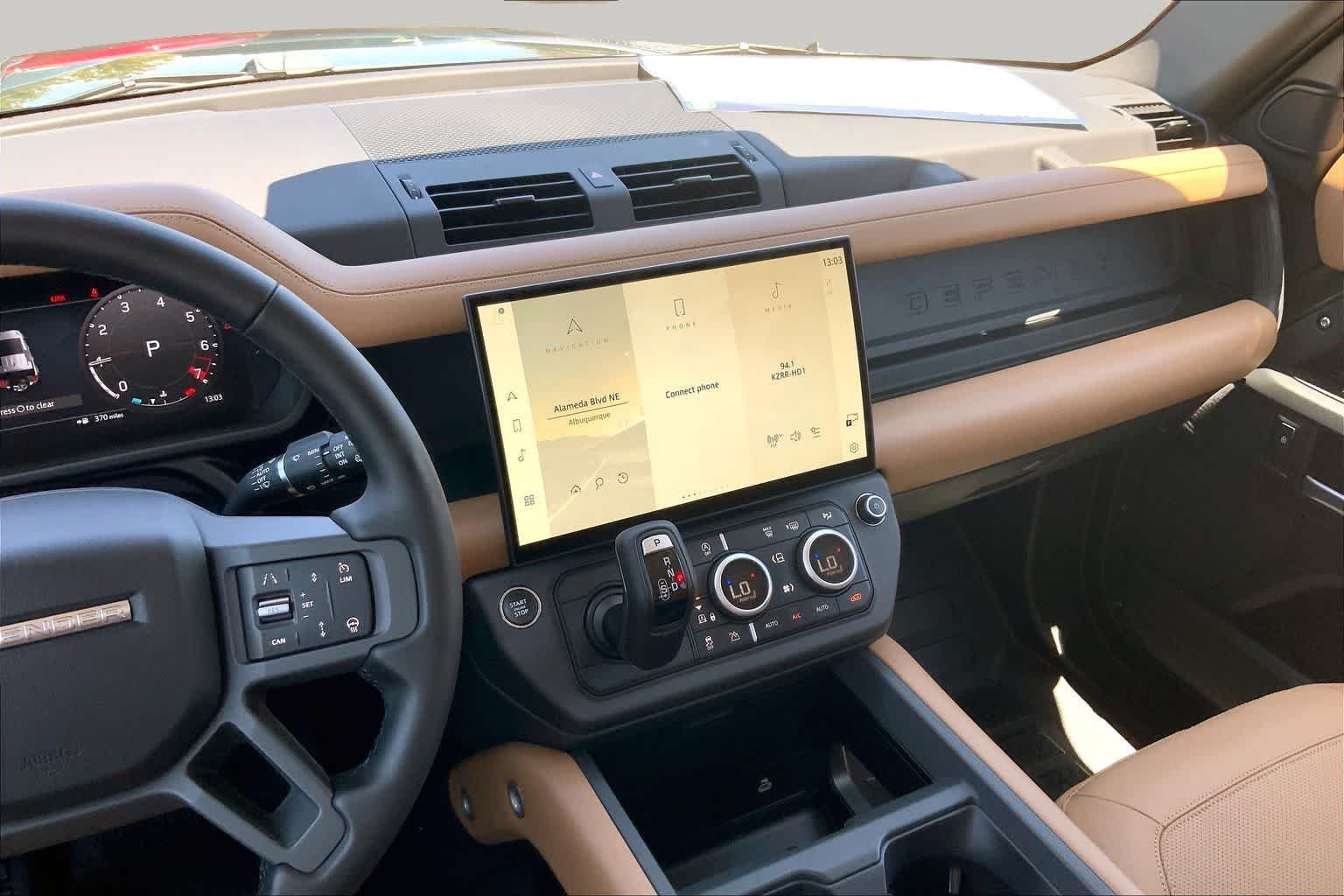 New 2026 Woolstone Green LAND ROVER S image 6