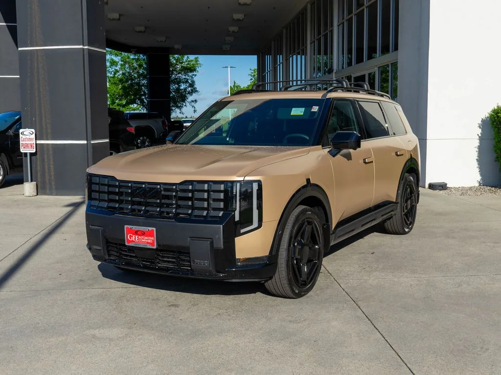New 2027 Terrain Brown Matte Kia X-Line SX image 3