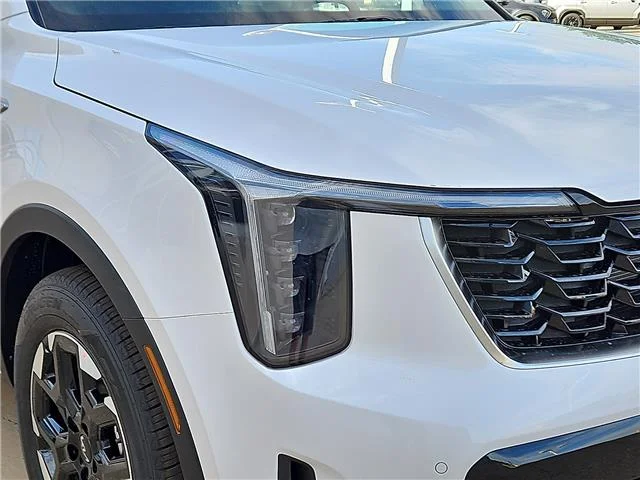 New 2026 Glacial White KIA S Front-Wheel Drive image 6