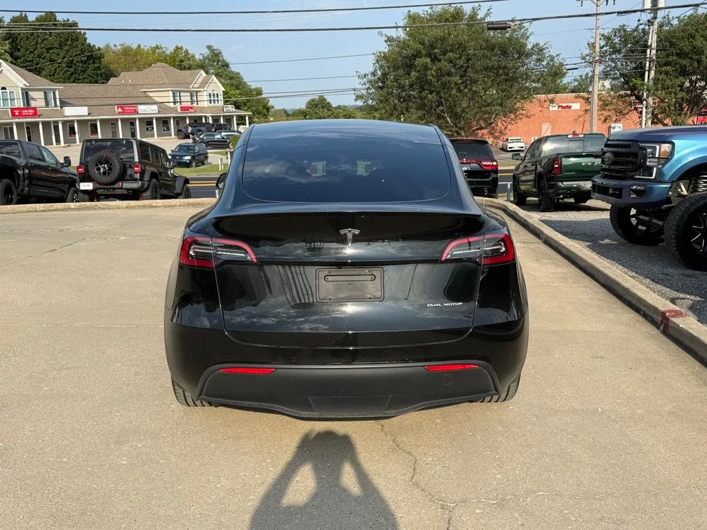 Used 2022 Black Tesla Long Range image 7