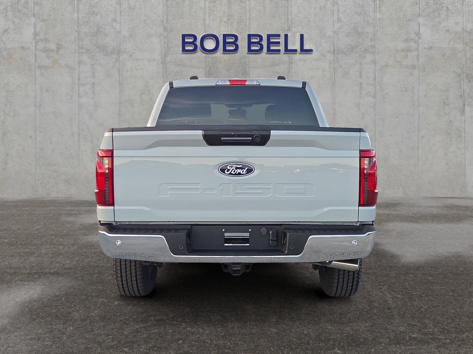 Certified Used 2024 Avalanche Ford XLT image 4