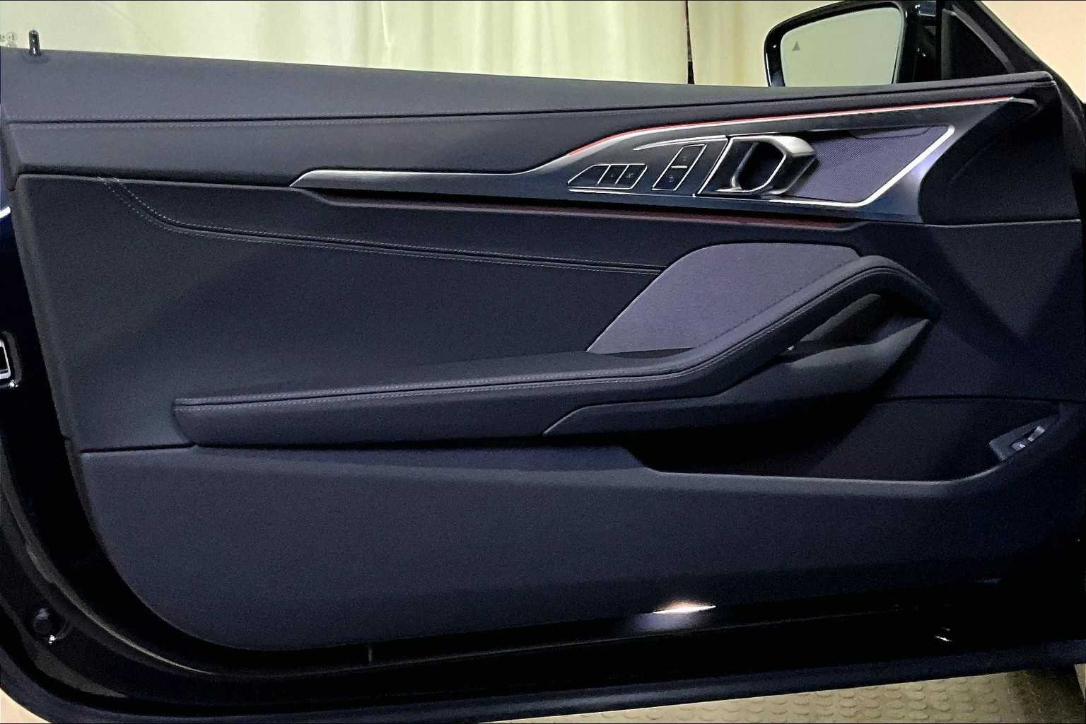 2026 BMW 8 Series 840i - Photo 11