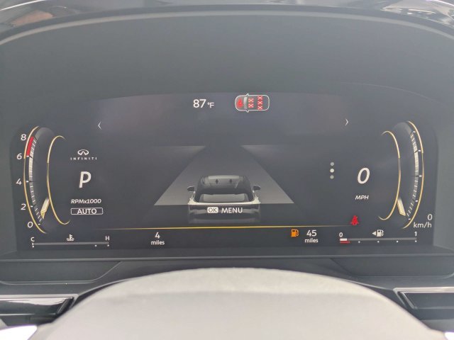 New 2027 RADIANT WHITE INFINITI Luxe AWD image 32