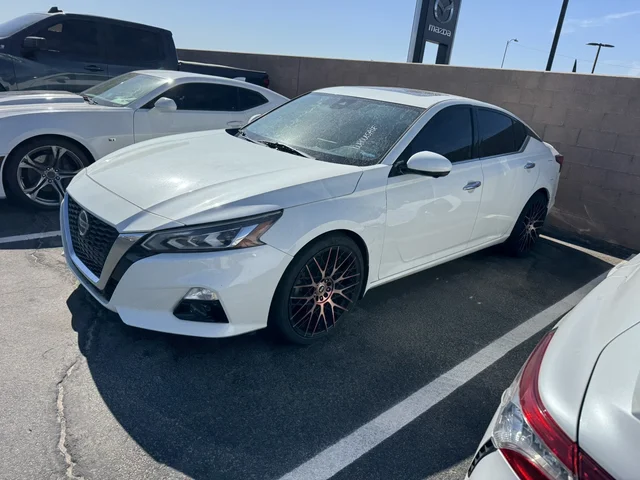 2020 Nissan Altima 2.5 Platinum