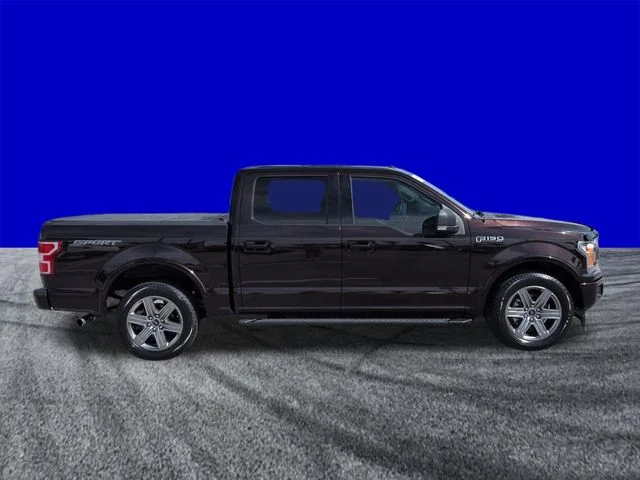 Used 2018 Red Ford XLT image 3