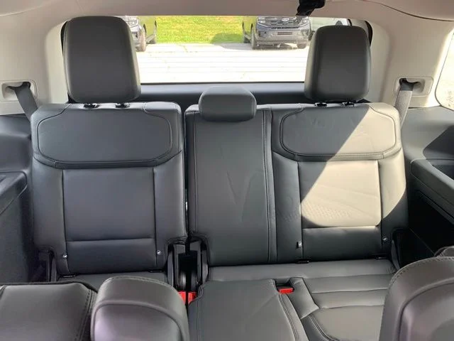 New 2026 Gray Ford Active image 13