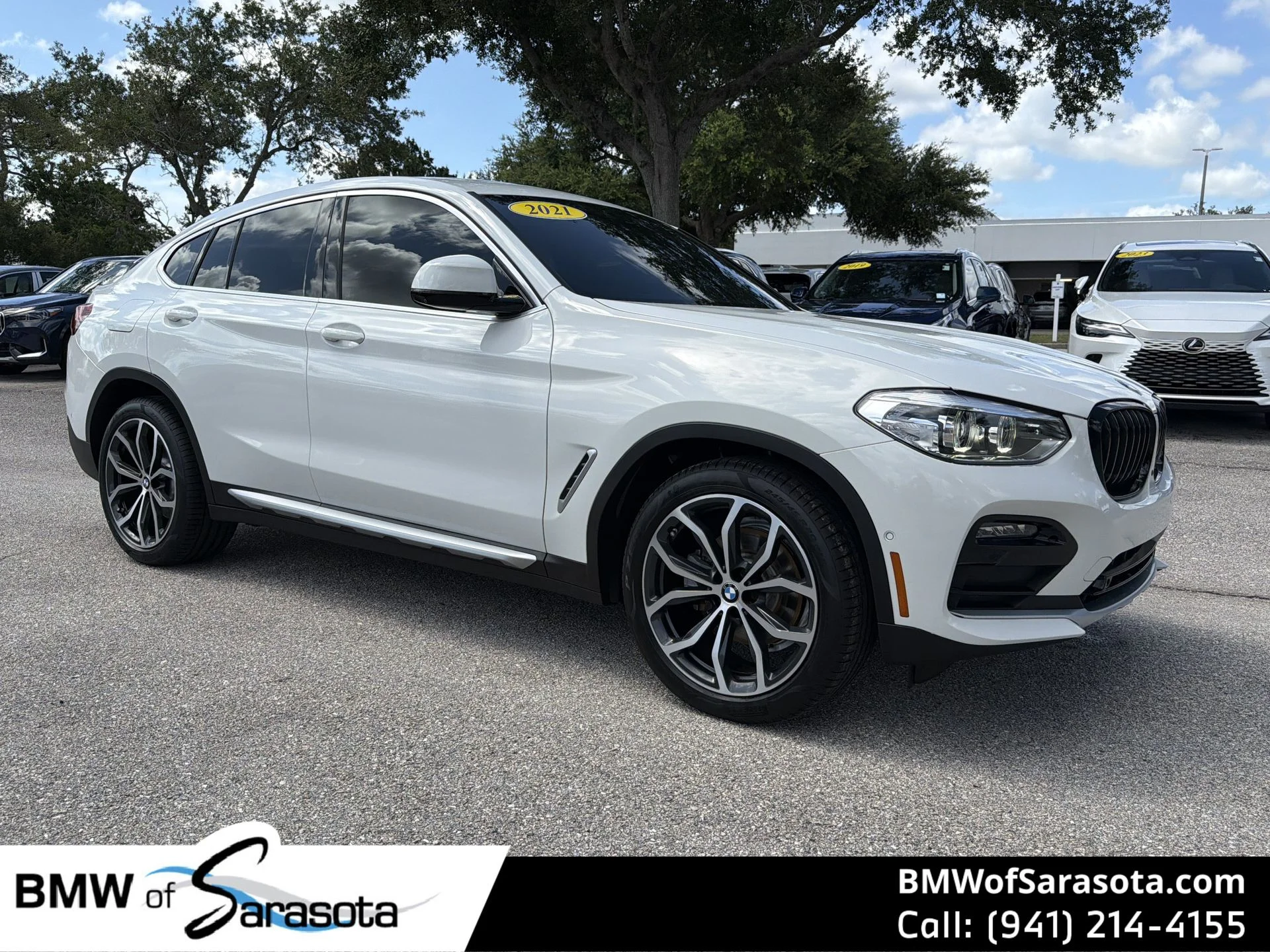 2021 BMW X4 xDrive30i's photo