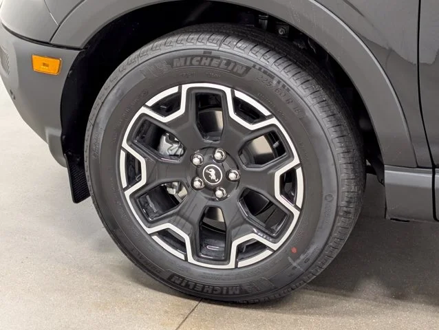 New 2026 Shadow Black Ford Outer Banks® image 31