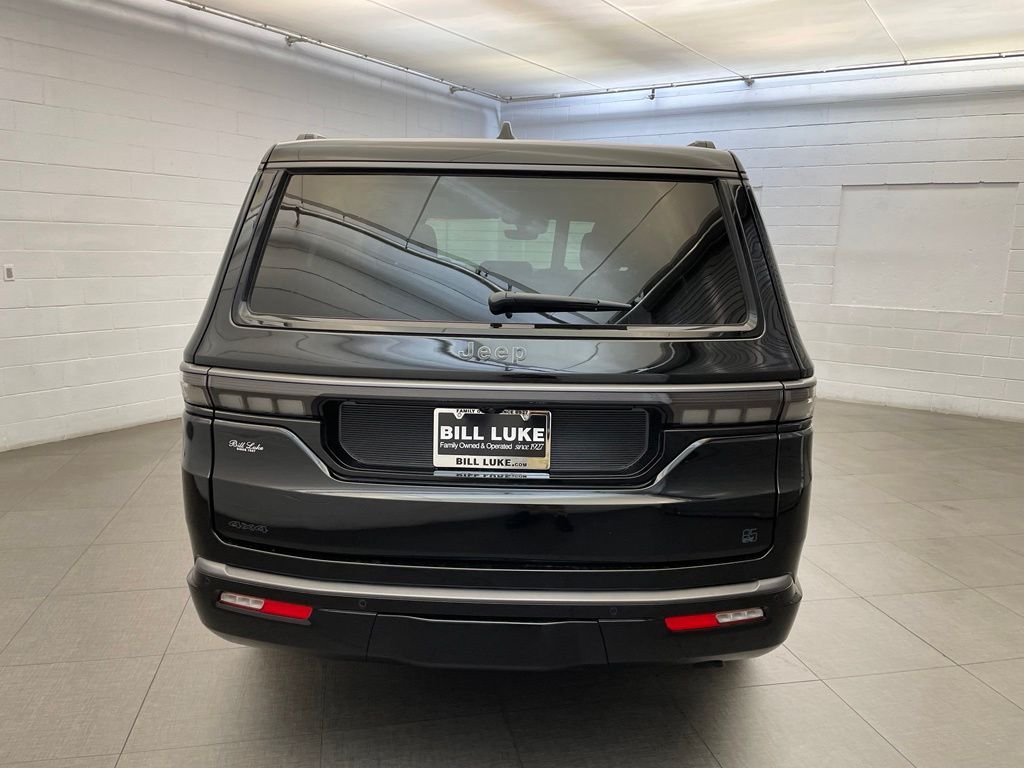 New 2026 High Gloss Black Exterior Paint Jeep 85th Anniversary Edition image 5