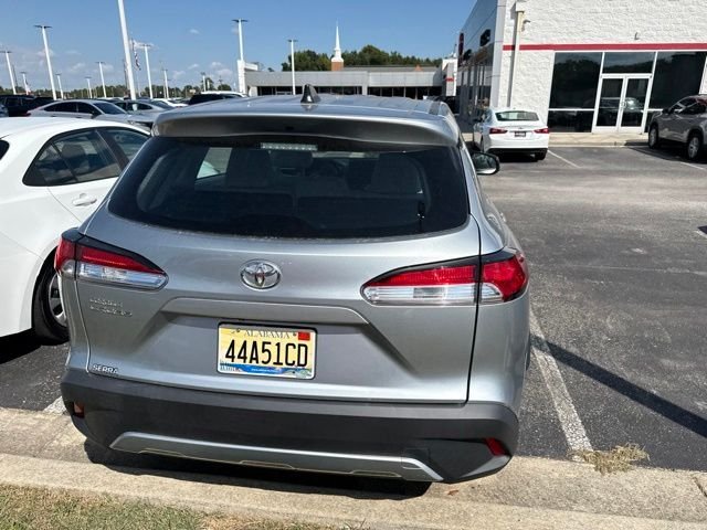 Used 2023 Silver Toyota L image 8