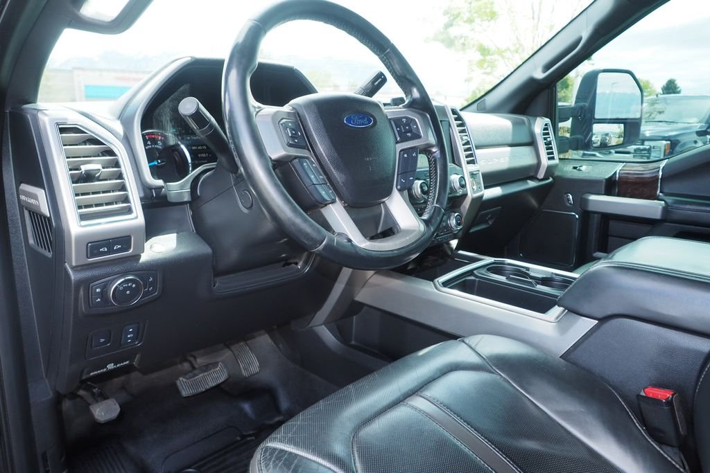 Used 2017 Black Ford Platinum image 12