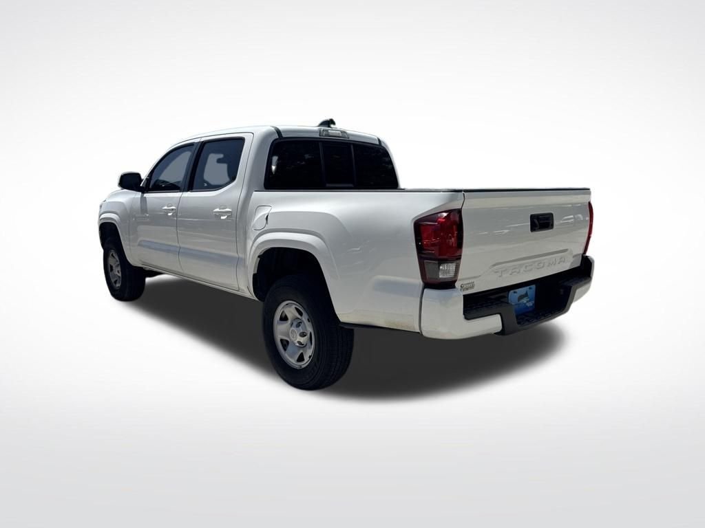 Used 2023 White Toyota SR image 6