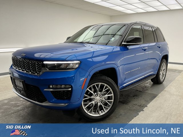 2023 Jeep Grand Cherokee Summit
