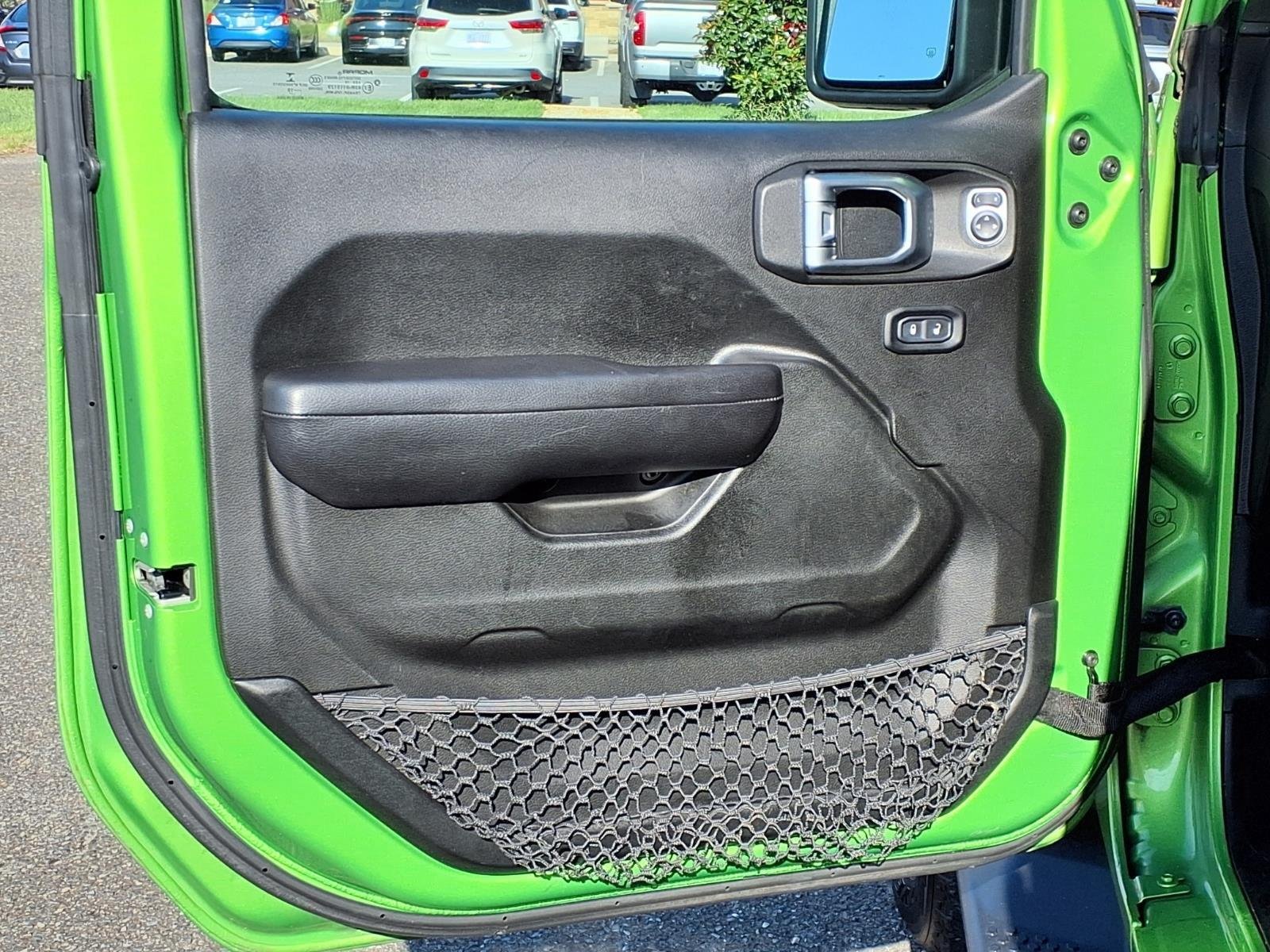 Used 2019 Mojito! Clearcoat Jeep Sport S image 29