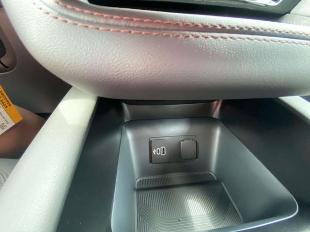 New 2026 Carbonized Gray Metallic Ford Active image 19