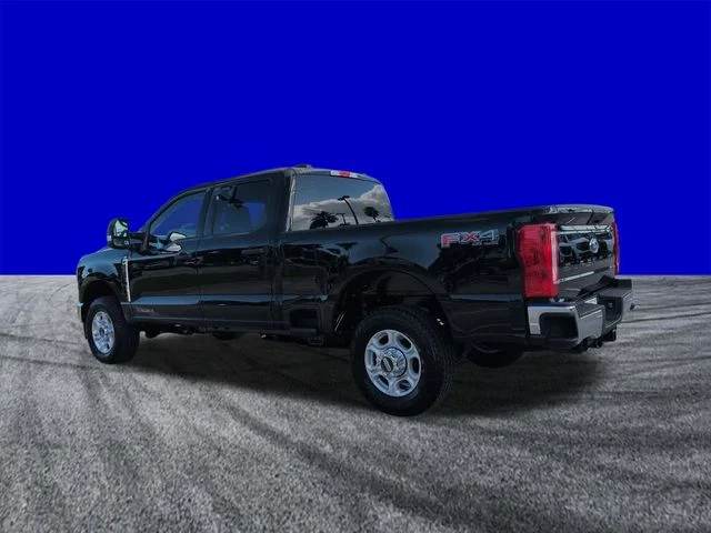 New 2026 Black Ford XLT image 6