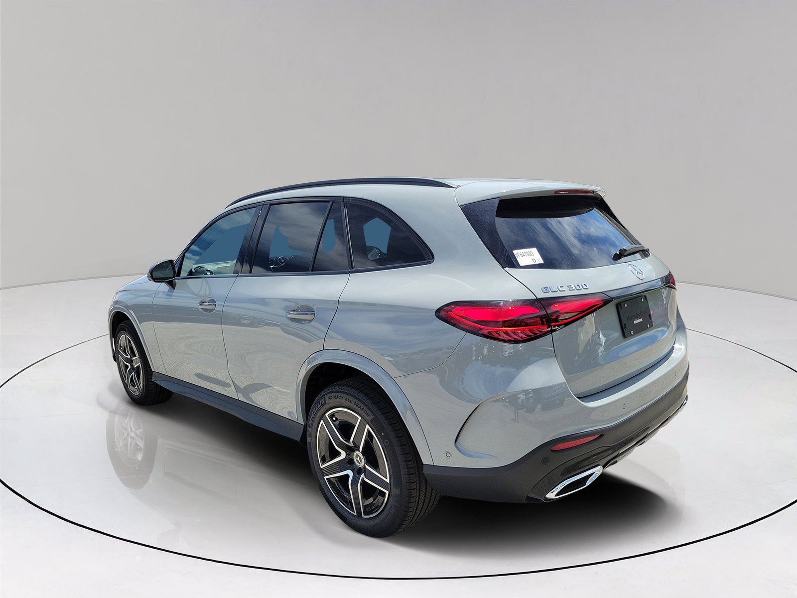 New 2027 MANUFAKTUR Alpine Grey Mercedes-Benz GLC 300 image 33