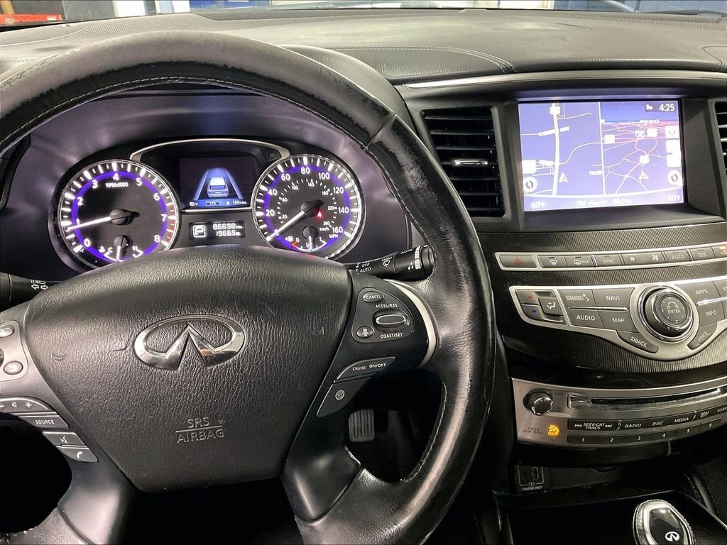 Used 2019 Black INFINITI LUXE image 19