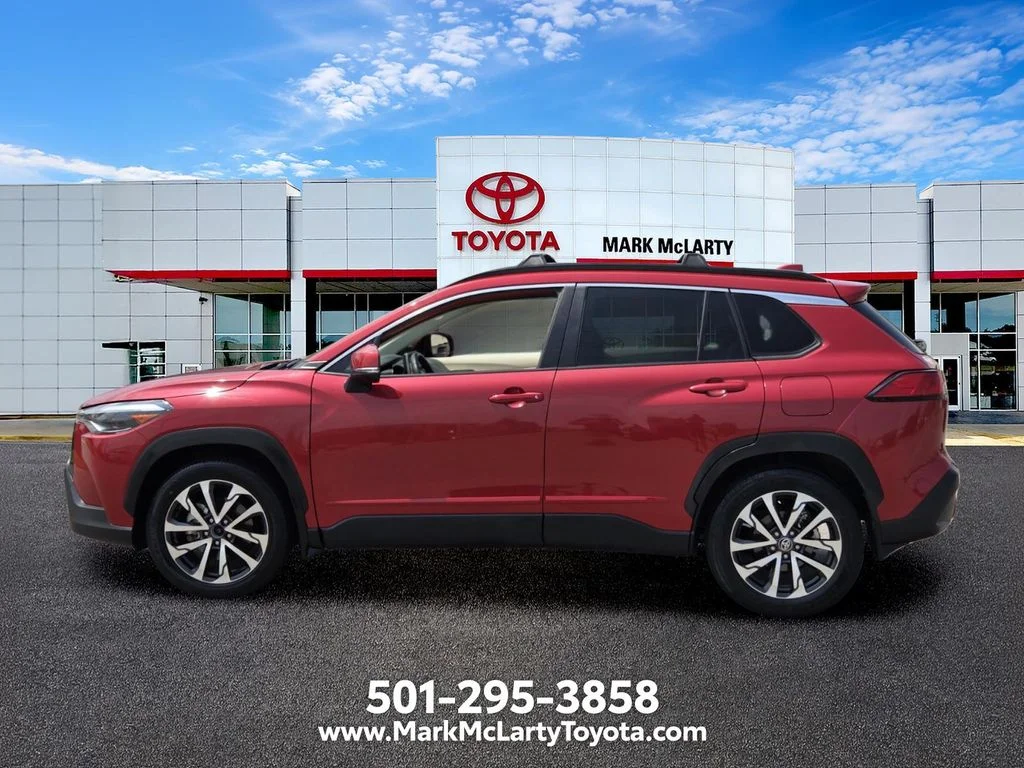 Used 2024 Red Toyota XLE image 2