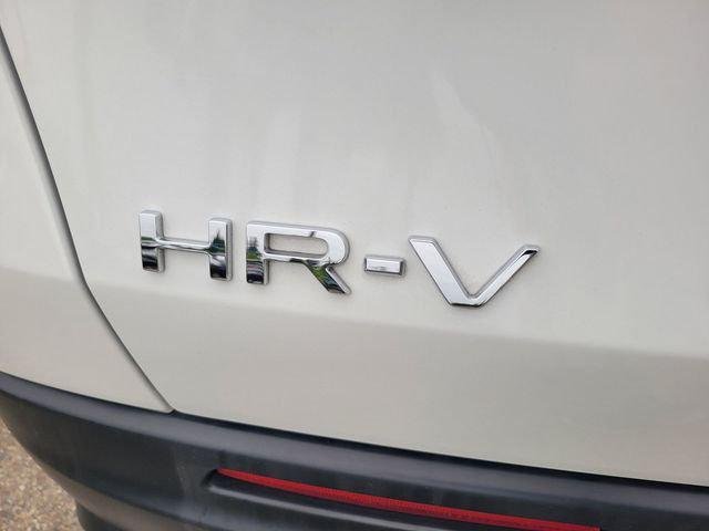 Used 2024  Honda Sport image 10
