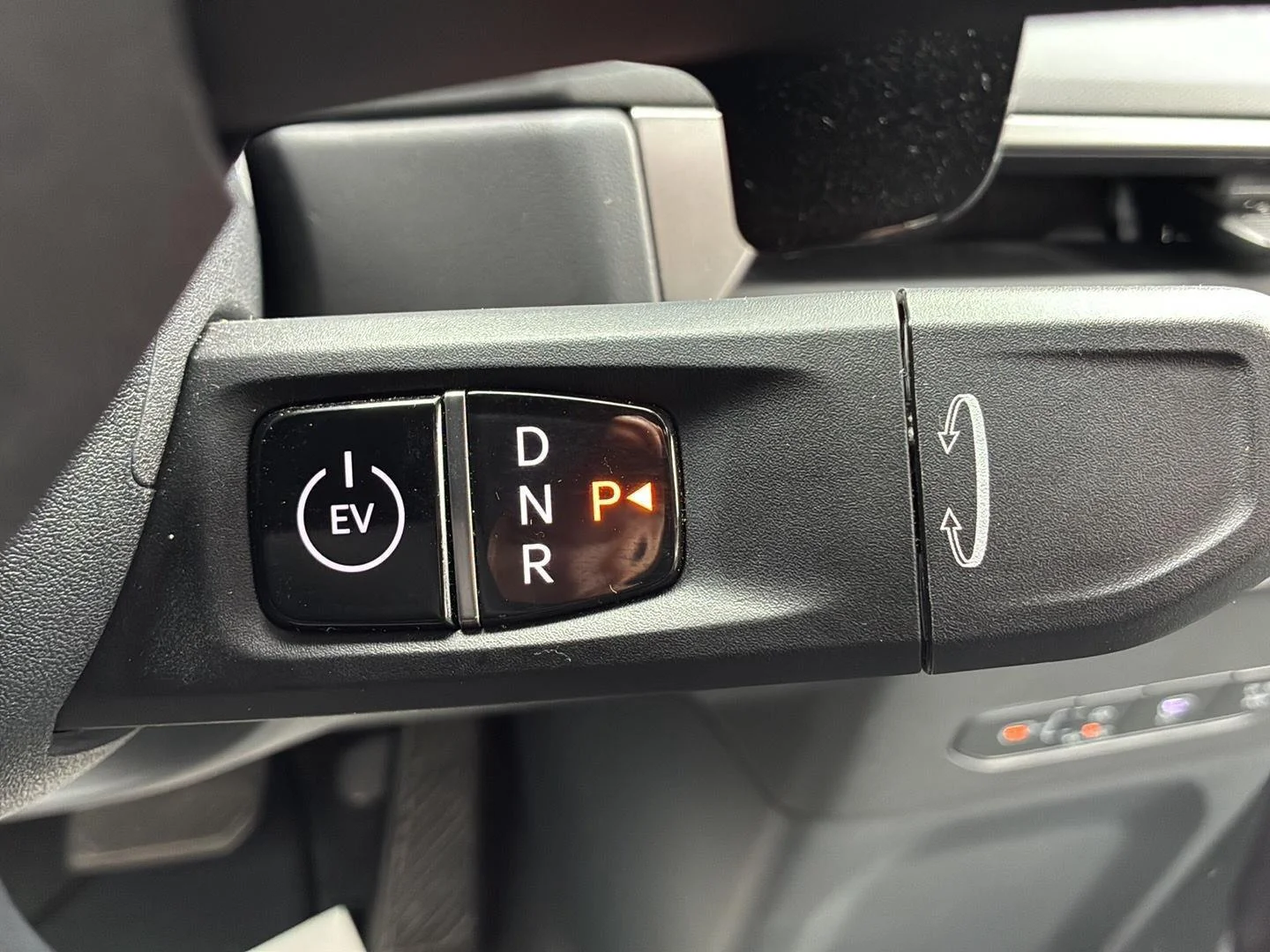 Used 2024 Panthera Metal Kia Wind image 32