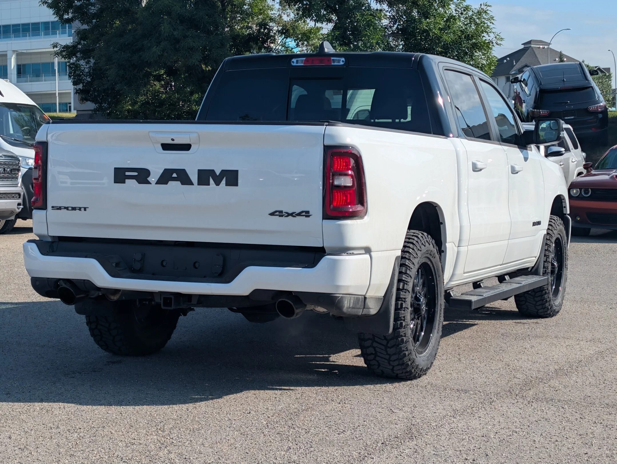 New 2026 White RAM Sport - - 2in Level Kit - Radar Renegade RT Tires - Tonneau Cover - Pano Sunroof & More! image 8