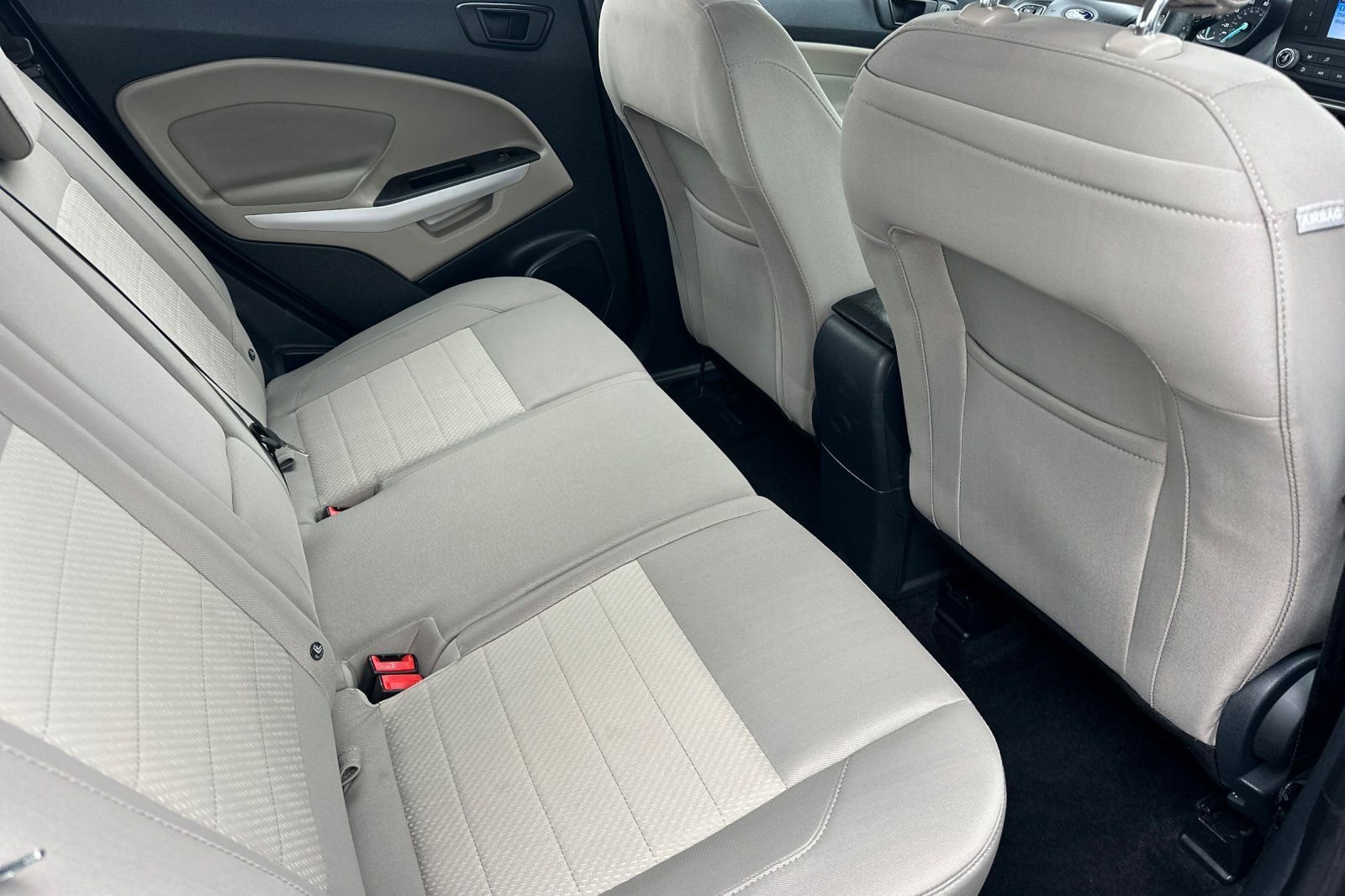 Used 2018 Gray Ford S image 18