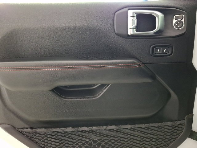 Used 2025 White Jeep Rubicon image 14
