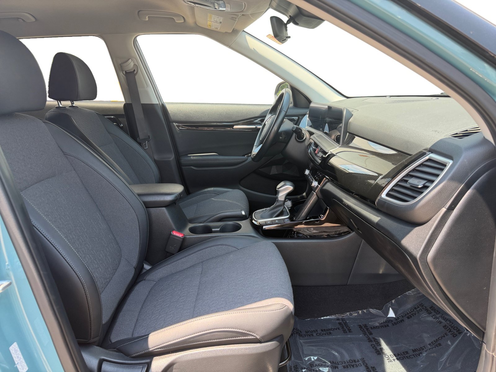 Certified Used 2024 Pluton Blue/Black Roof Kia S image 30