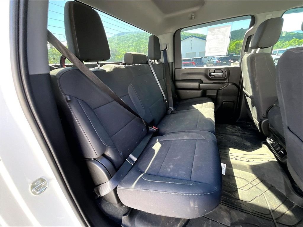 Used 2022 Summit White Chevrolet LT image 16