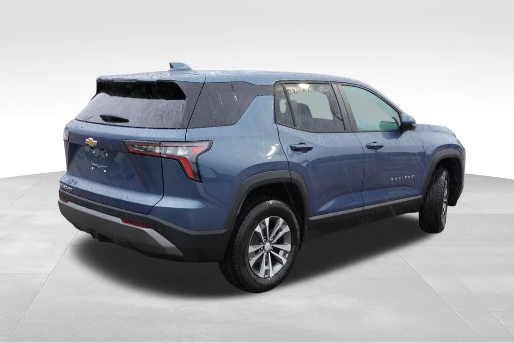 New 2027 Lakeshore Blue Metallic Chevrolet LT image 3