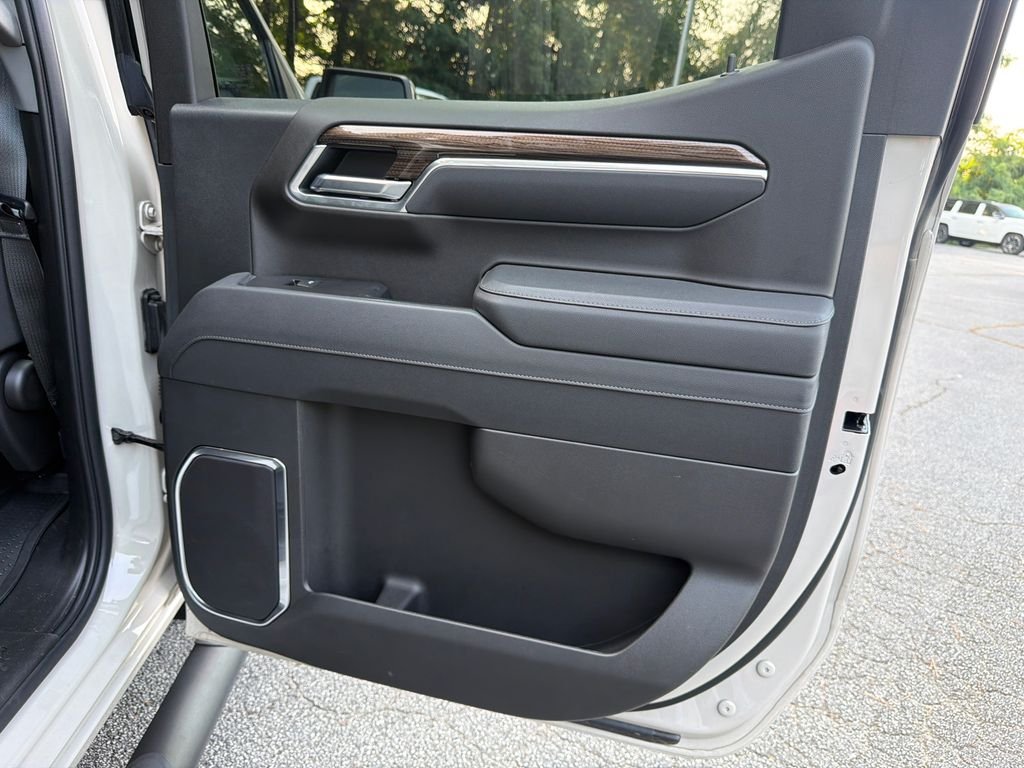 2026 Chevrolet Silverado 1500 RST - Photo 16