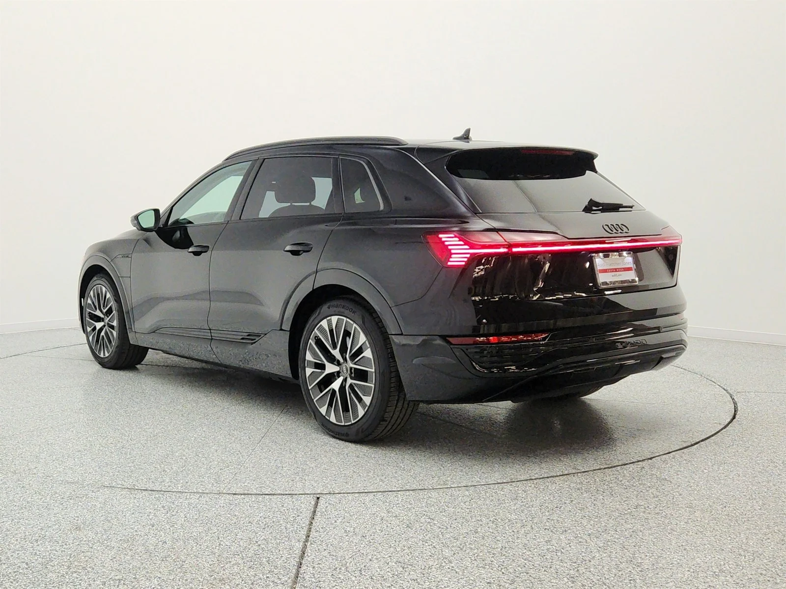 Used 2024 Mythos Black Metallic Audi Premium Plus quattro image 7